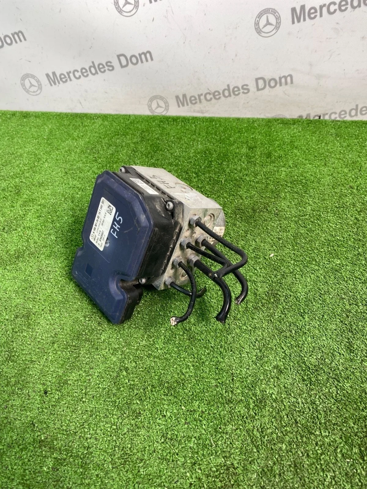 Блок ABS (насос) Mercedes-Benz GL-класс X166 (2012—2016)