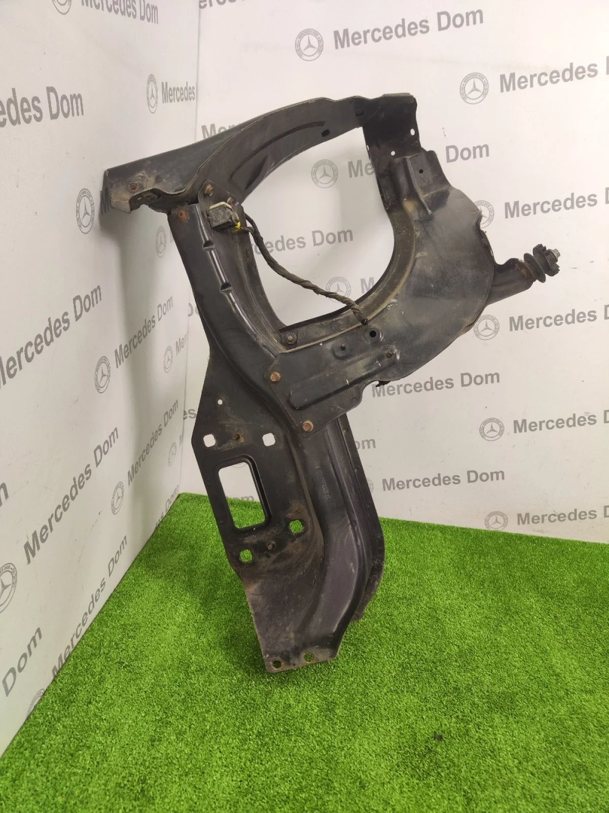 Элемент передней панели Mercedes-Benz GL-класс X164 (2006—2009)