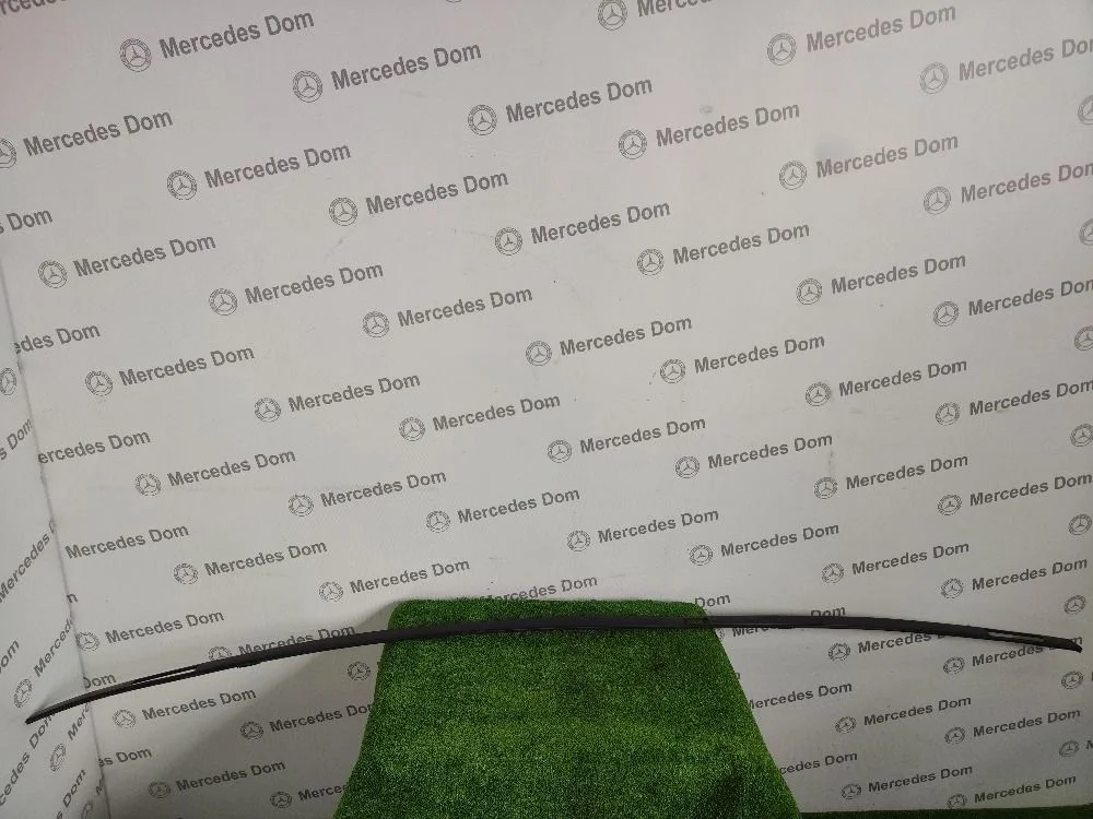 Молдинг крыши правый Mercedes-Benz M-класс W164 (2005—2008)