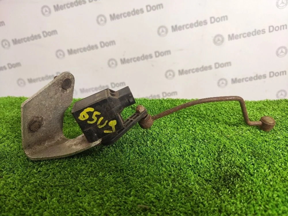 Датчик уровня пола Mercedes-Benz E-класс W211/S211 рестайлинг (2006—2009)