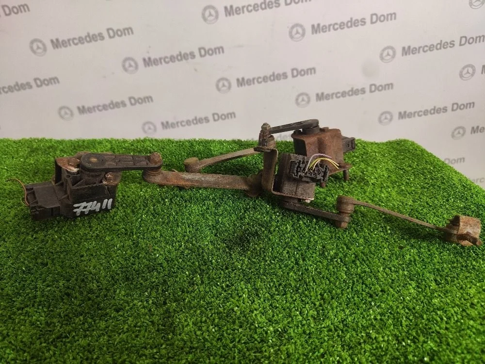 Датчик уровня пола Mercedes-Benz E-класс W211/S211 рестайлинг (2006—2009)