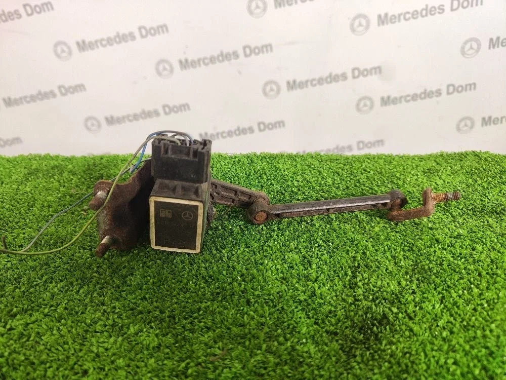 Датчик уровня пола Mercedes-Benz CLS-класс C219 (2004—2008)