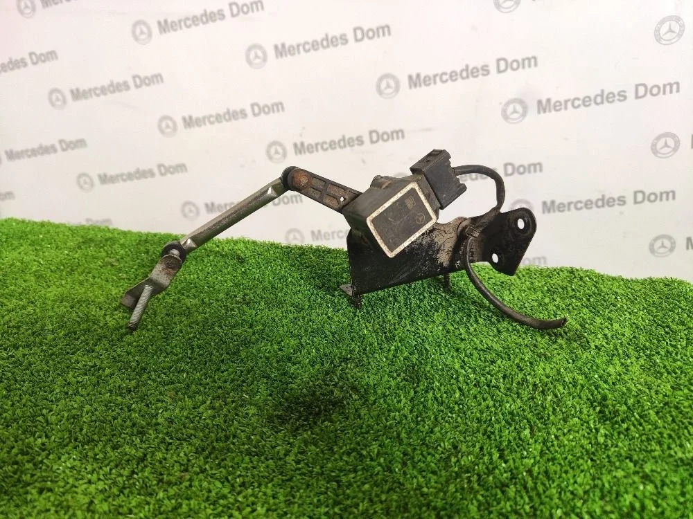 Датчик уровня пола Mercedes-Benz S-класс W221 рестайлинг (2009—2013)