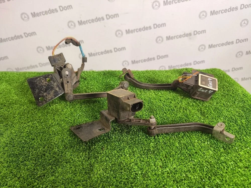 Датчик уровня пола Mercedes-Benz GL-класс X164 (2006—2009)