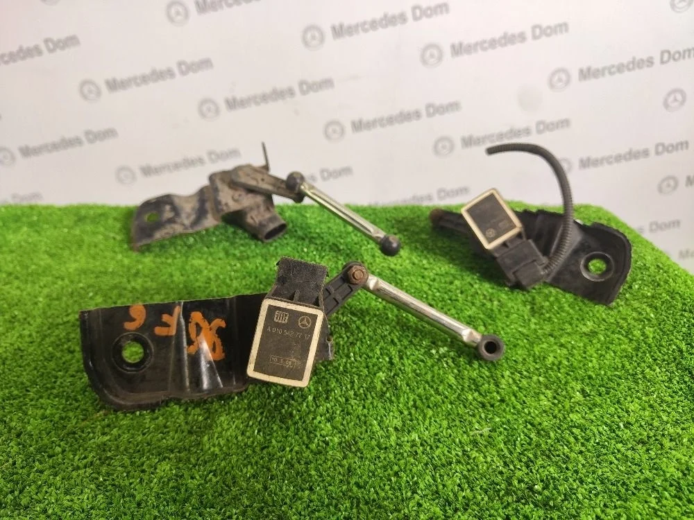 Датчик уровня пола Mercedes-Benz S-класс W221 (2005—2009)