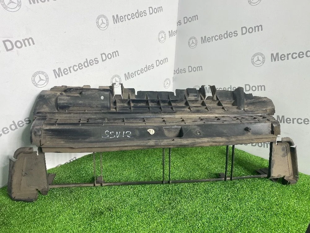 Воздуховод радиатора нижний Mercedes-Benz C-класс W204/S204/С204 рестайлинг (2011—2015)