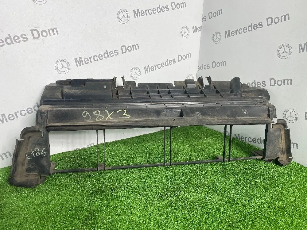 Воздуховод радиатора нижний Mercedes-Benz C-класс W204/S204/С204 рестайлинг (2011—2015)