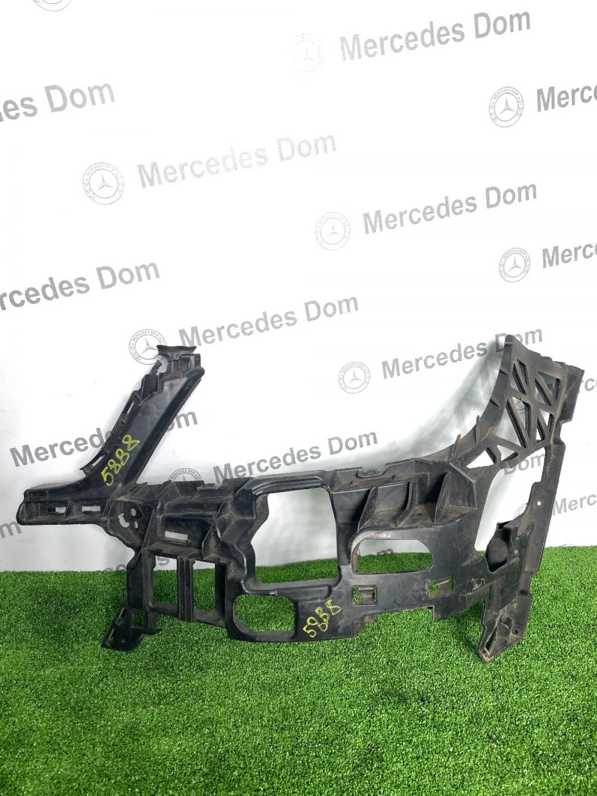 Кронштейн Mercedes-Benz C-класс W204/S204/С204 рестайлинг (2011—2015)