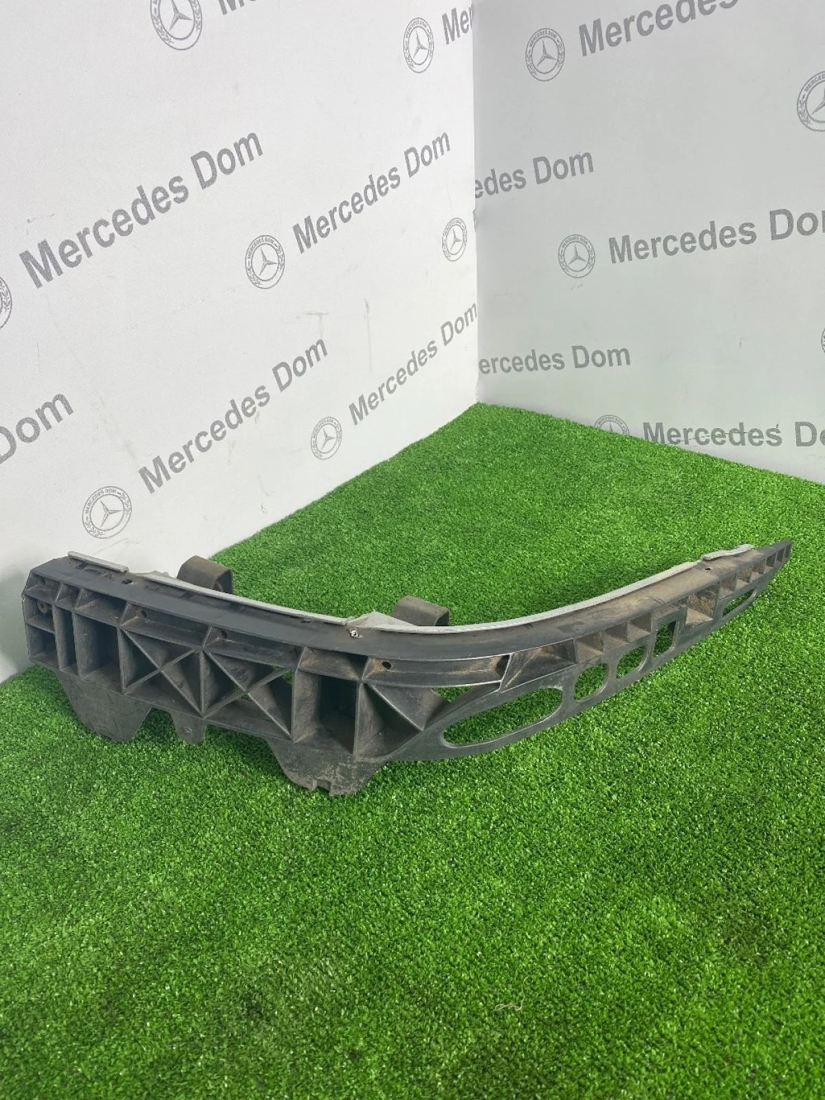 Кронштейн Mercedes-Benz CLS-класс C219 (2004—2008)