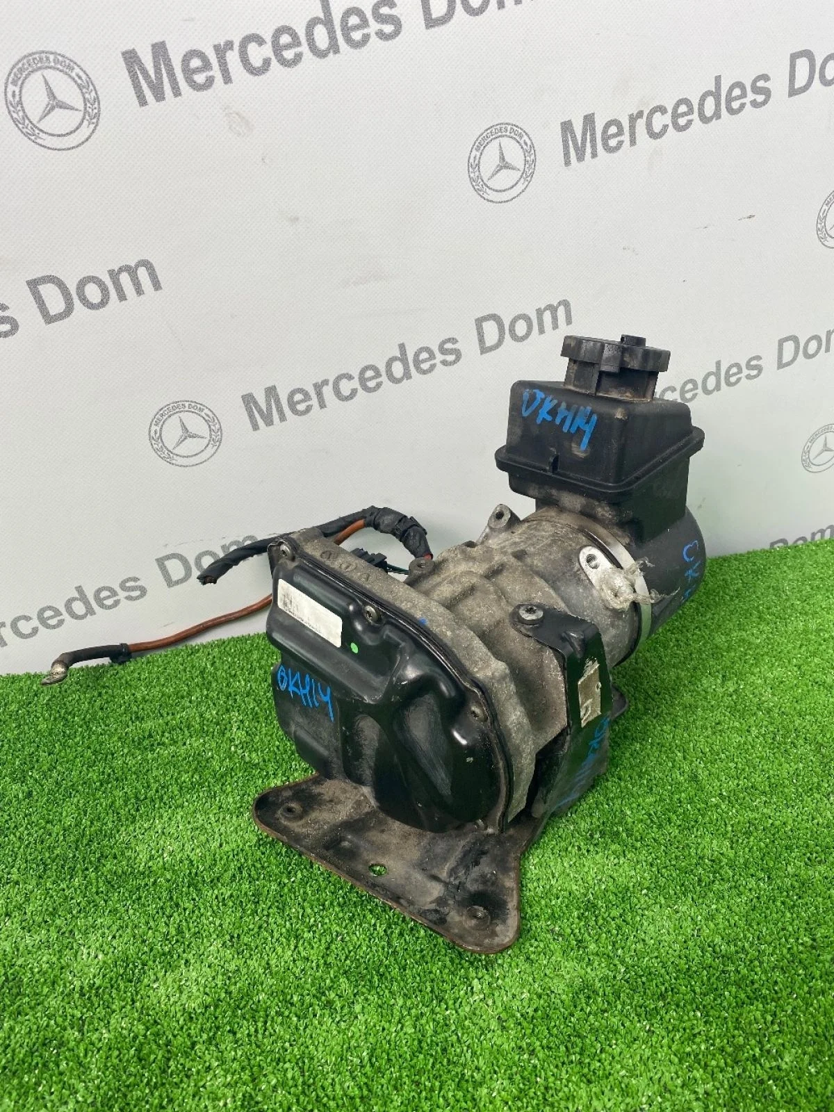 Насос гидроусилителя Mercedes-Benz M-класс W164 рестайлинг (2008—2011)