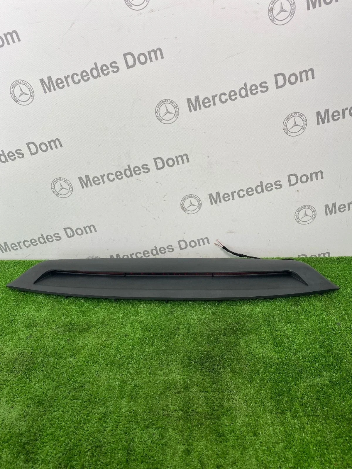 Фонарь задний (стоп сигнал) Mercedes-Benz C-класс W204/S204/С204 рестайлинг (2011—2015)