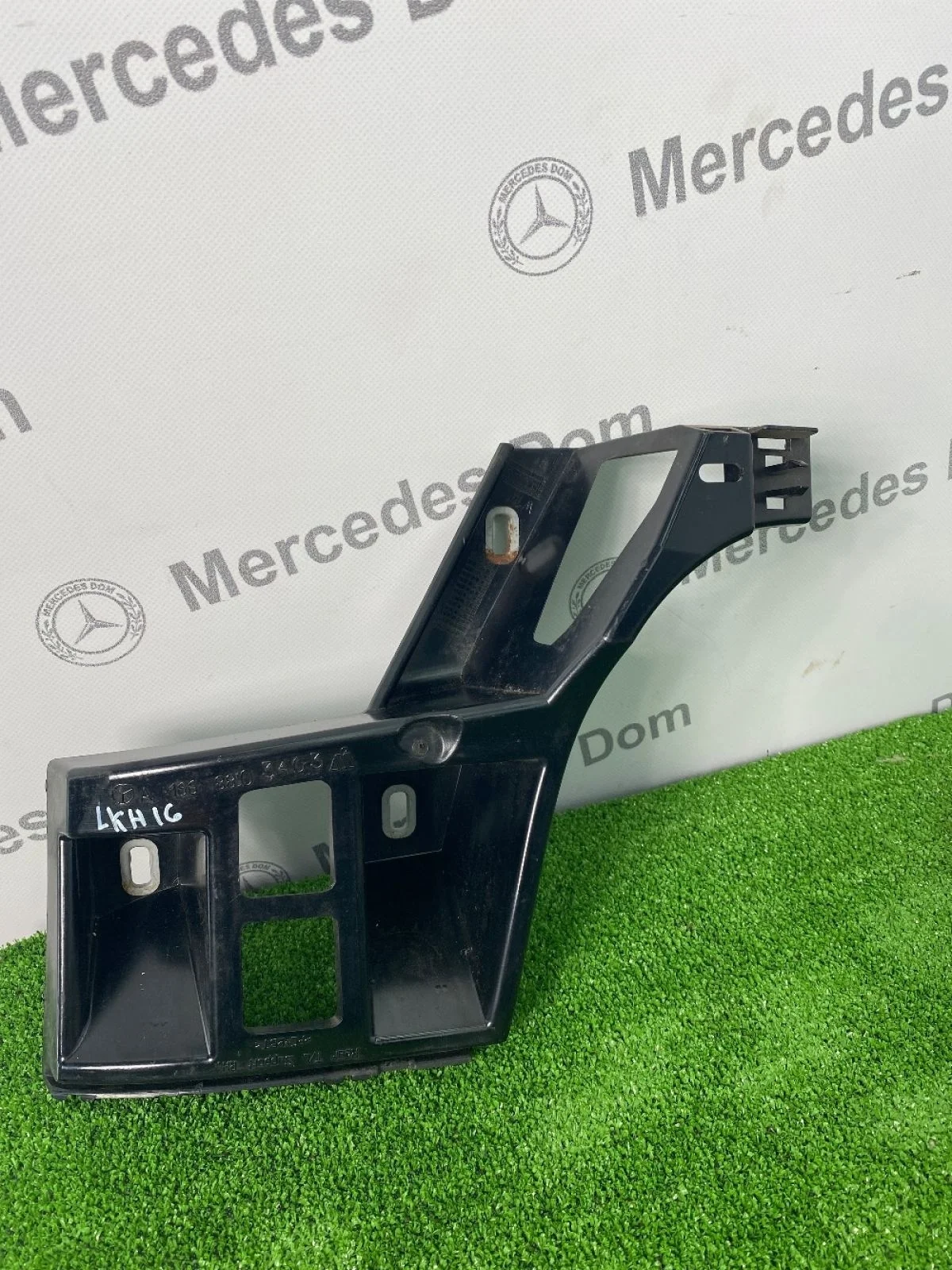 Кронштейн заднего бампера правый Mercedes-Benz M-класс W166 (2011—2015)