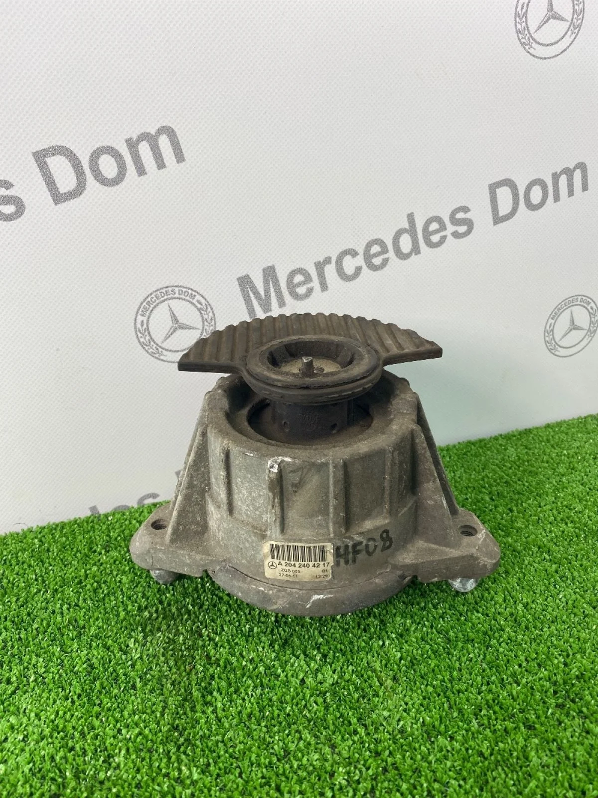 Опора двигателя Mercedes-Benz C-класс W204/S204/С204 рестайлинг (2011—2015)