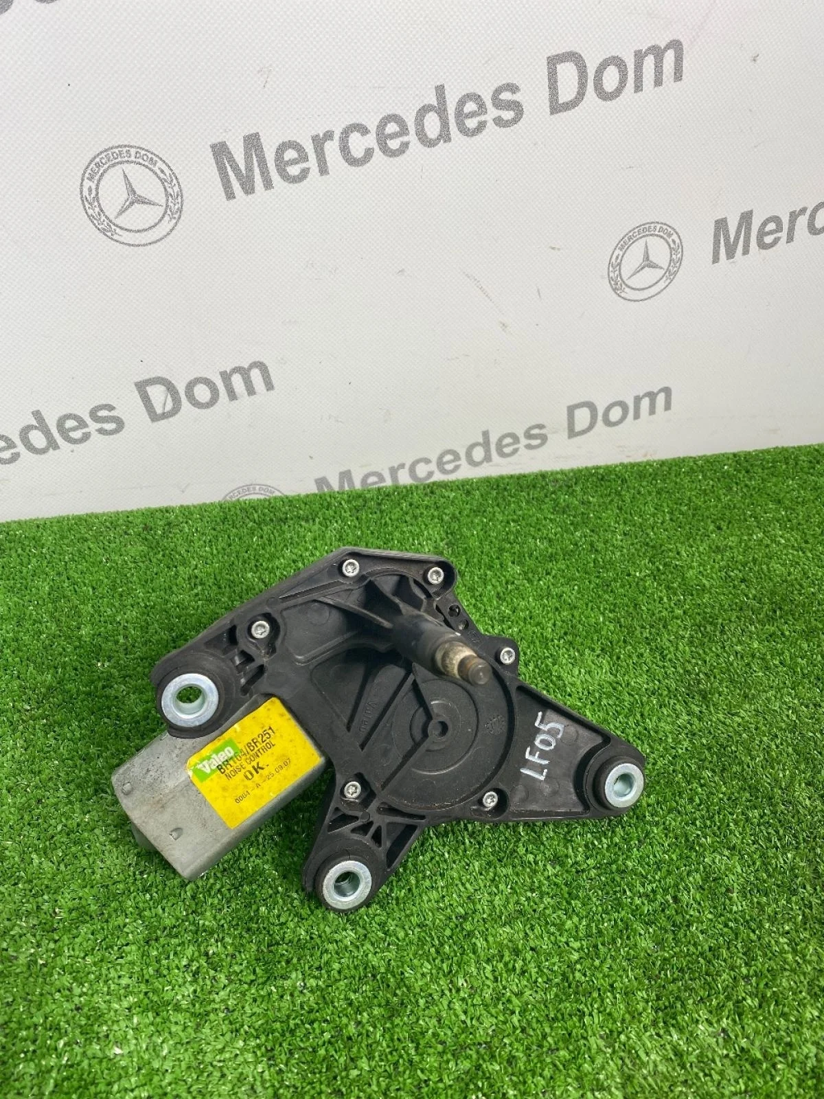 Моторчик стеклоочистителя задний Mercedes-Benz M-класс W164 (2005—2008)