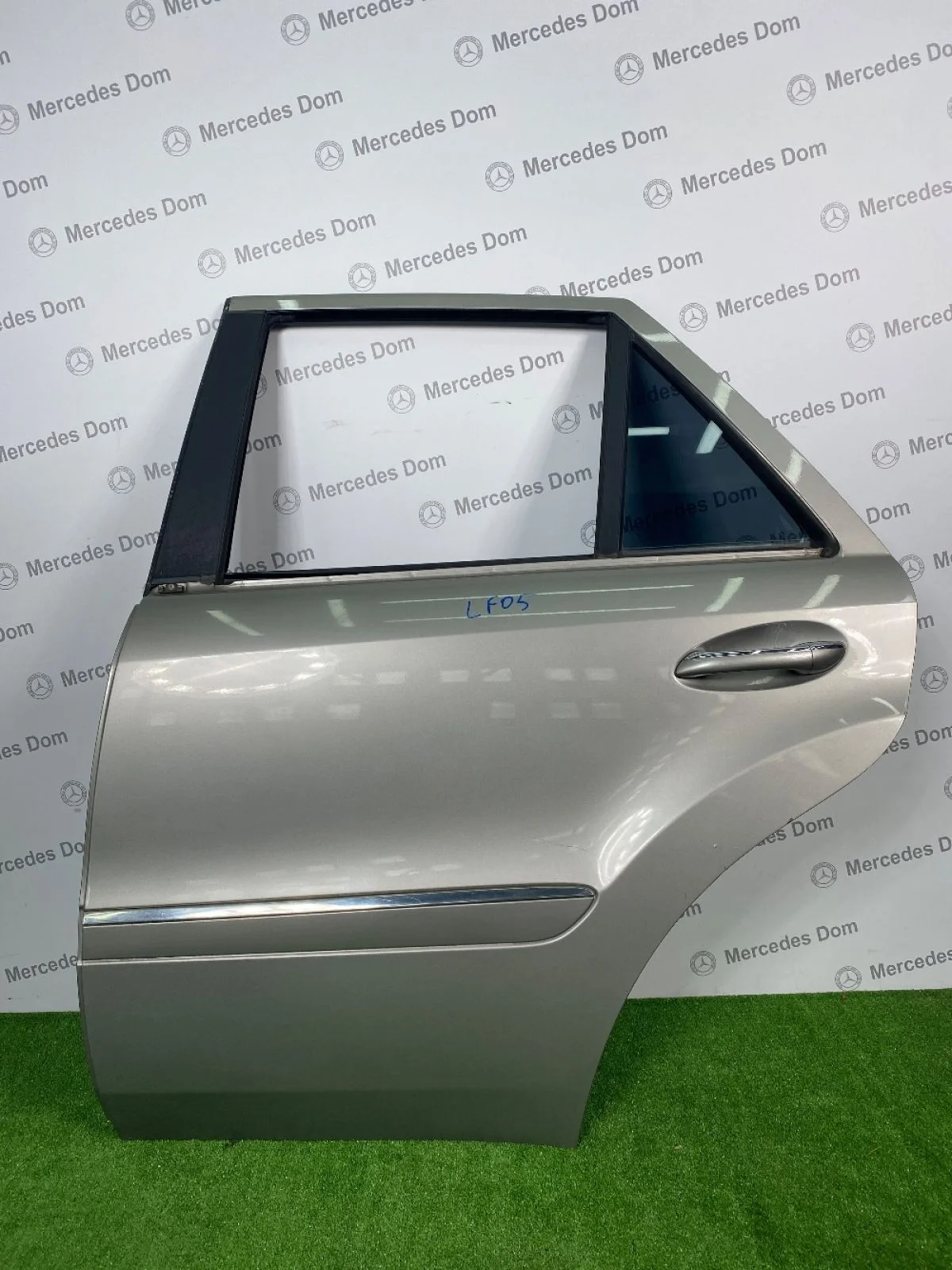 Дверь задняя левая Mercedes-Benz M-класс W164 (2005—2008)