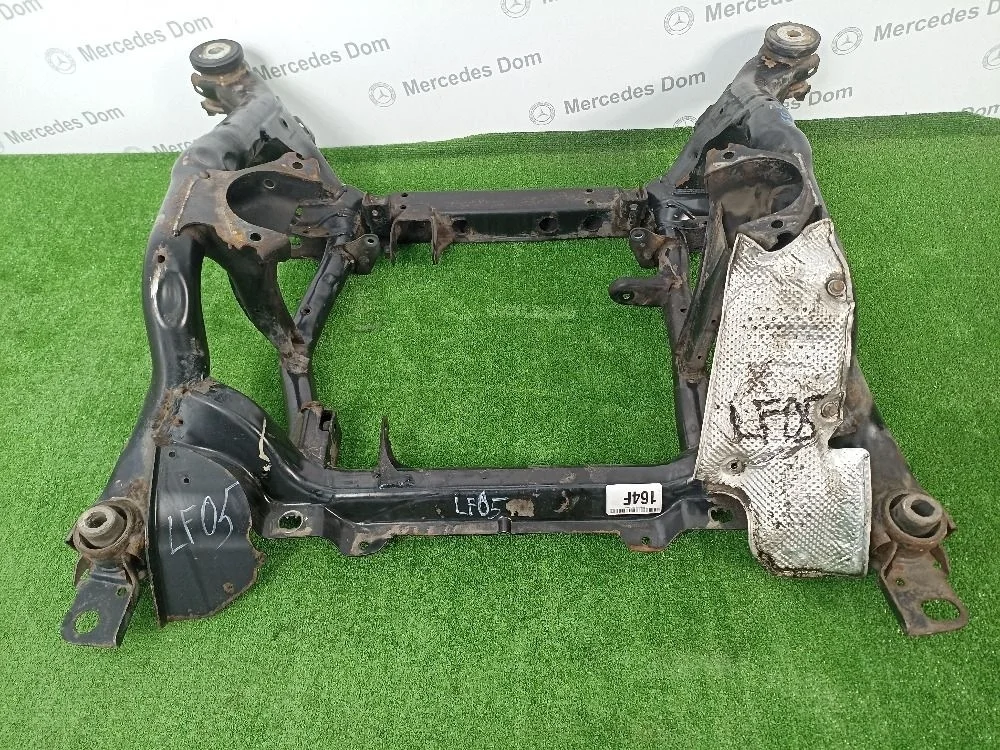 Балка подмоторная Mercedes-Benz M-класс W164 (2005—2008)