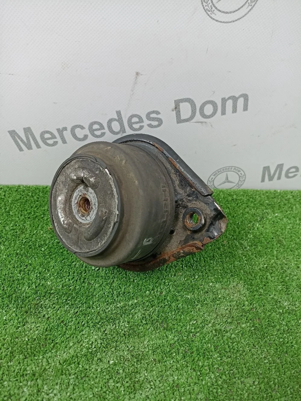 Опора двигателя Mercedes-Benz M-класс W164 (2005—2008)