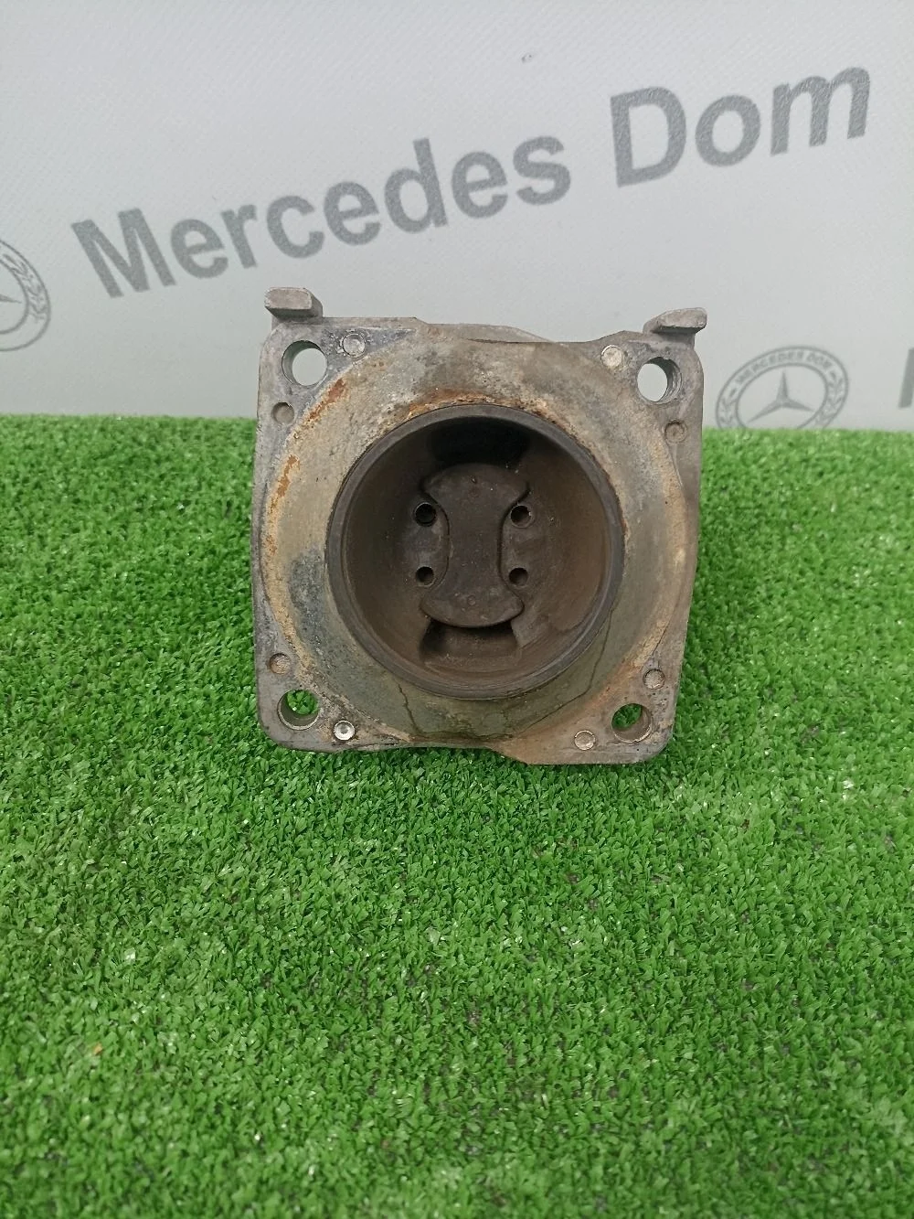Опора КПП задняя Mercedes-Benz GL-класс X166 (2012—2016)