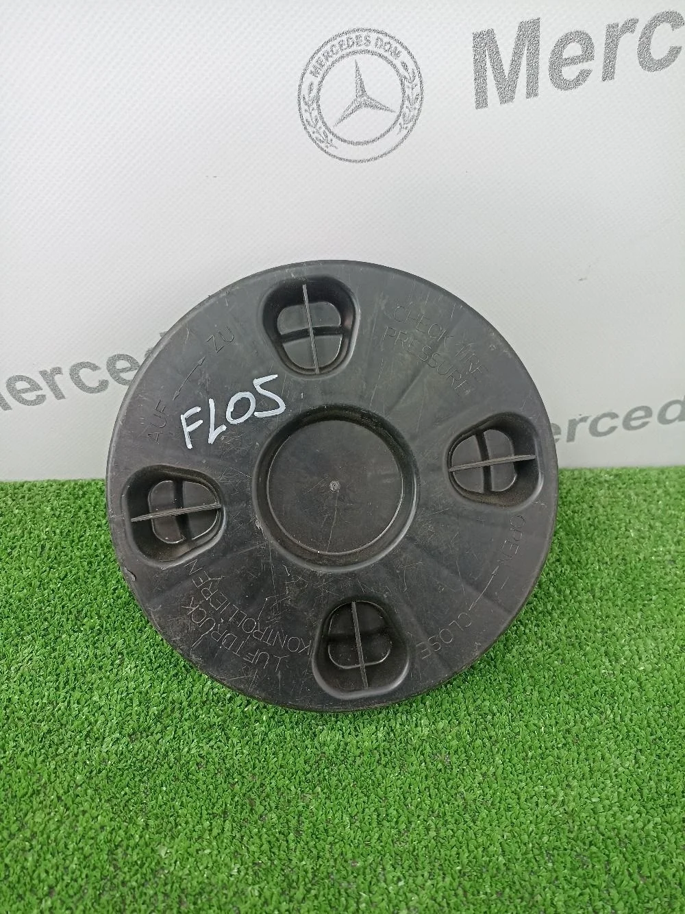 Кронштейн крепления запасного колеса Mercedes-Benz M-класс W164 (2005—2008)