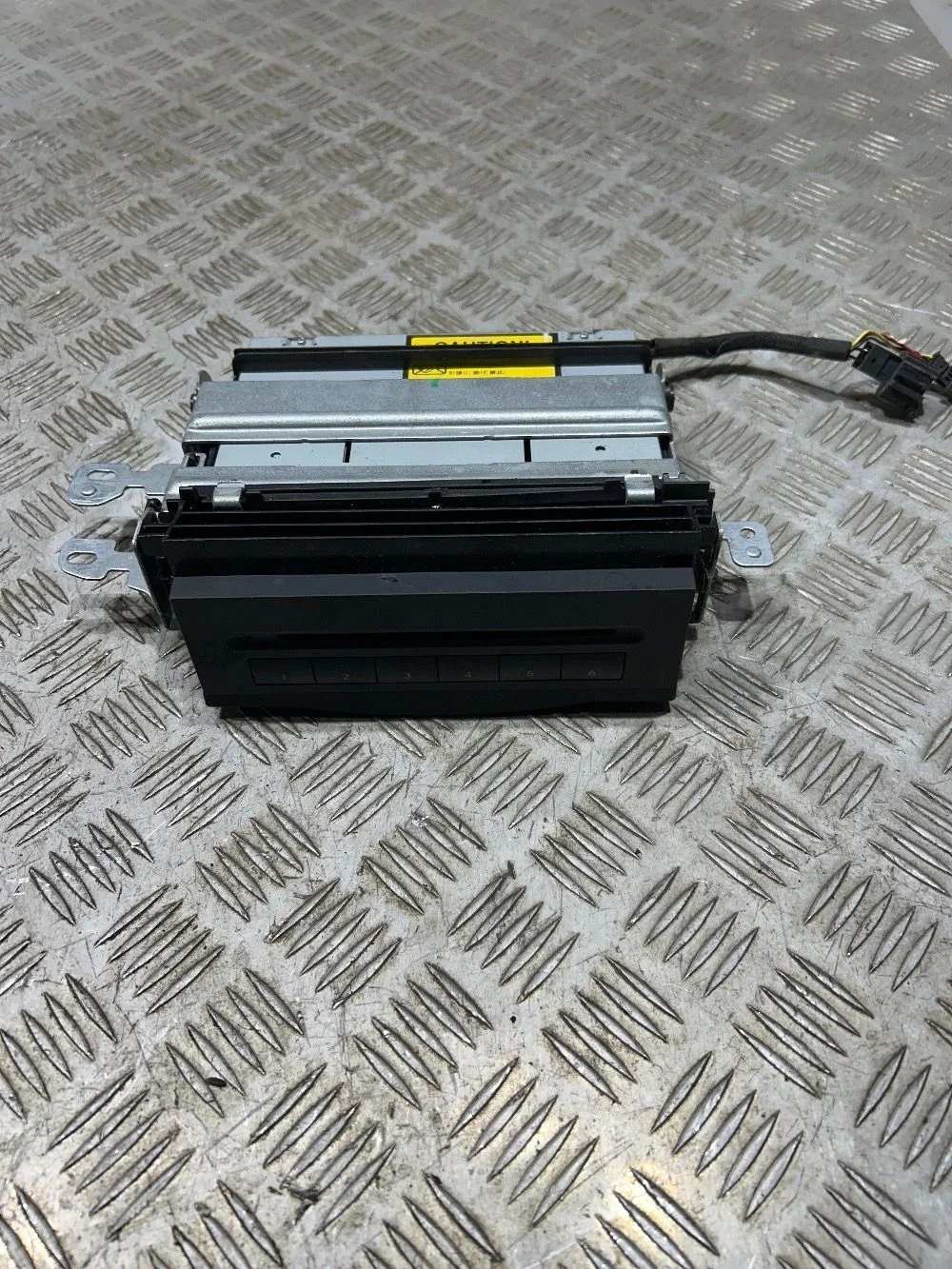 CD Чейнджер Mercedes-Benz M-класс W164 (2005—2008)