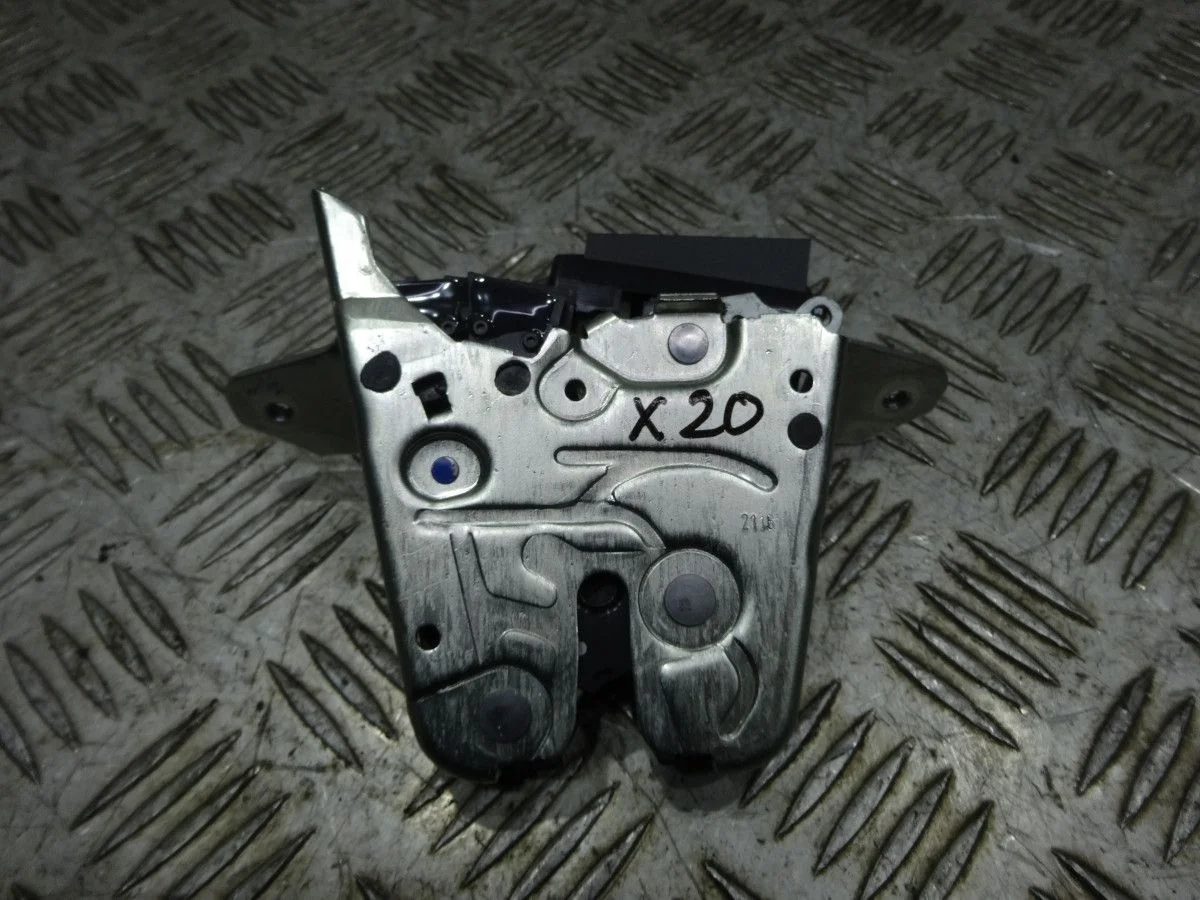 Замок багажника Mercedes-Benz GLC-класс X253 (2015—2019)