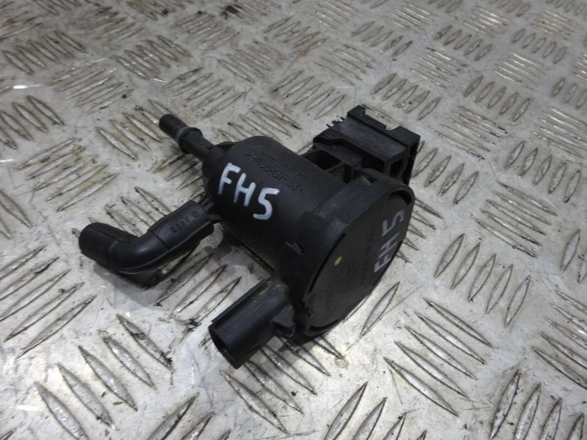 Клапан вентиляции топливного бака Mercedes-Benz GL-класс X166 (2012—2016)