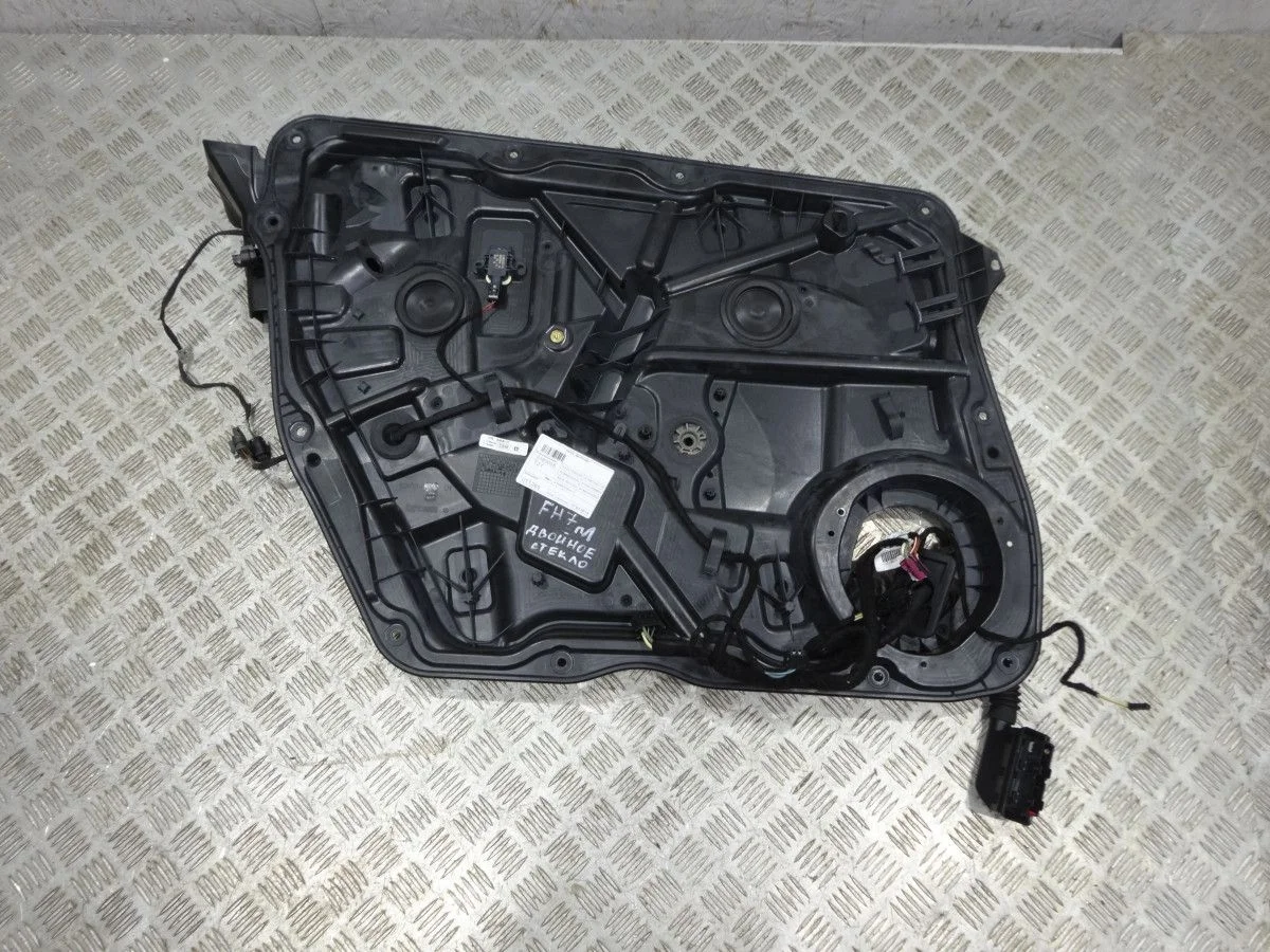 Стеклоподъемник электр. передний левый Mercedes-Benz GL-класс X166 (2012—2016)