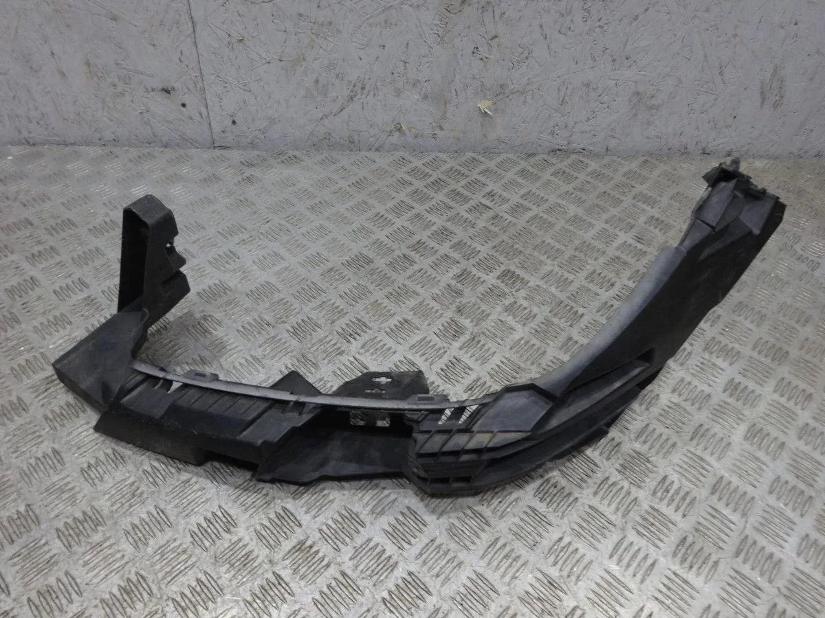 Кронштейн фар левый Mercedes-Benz GL-класс X166 (2012—2016)