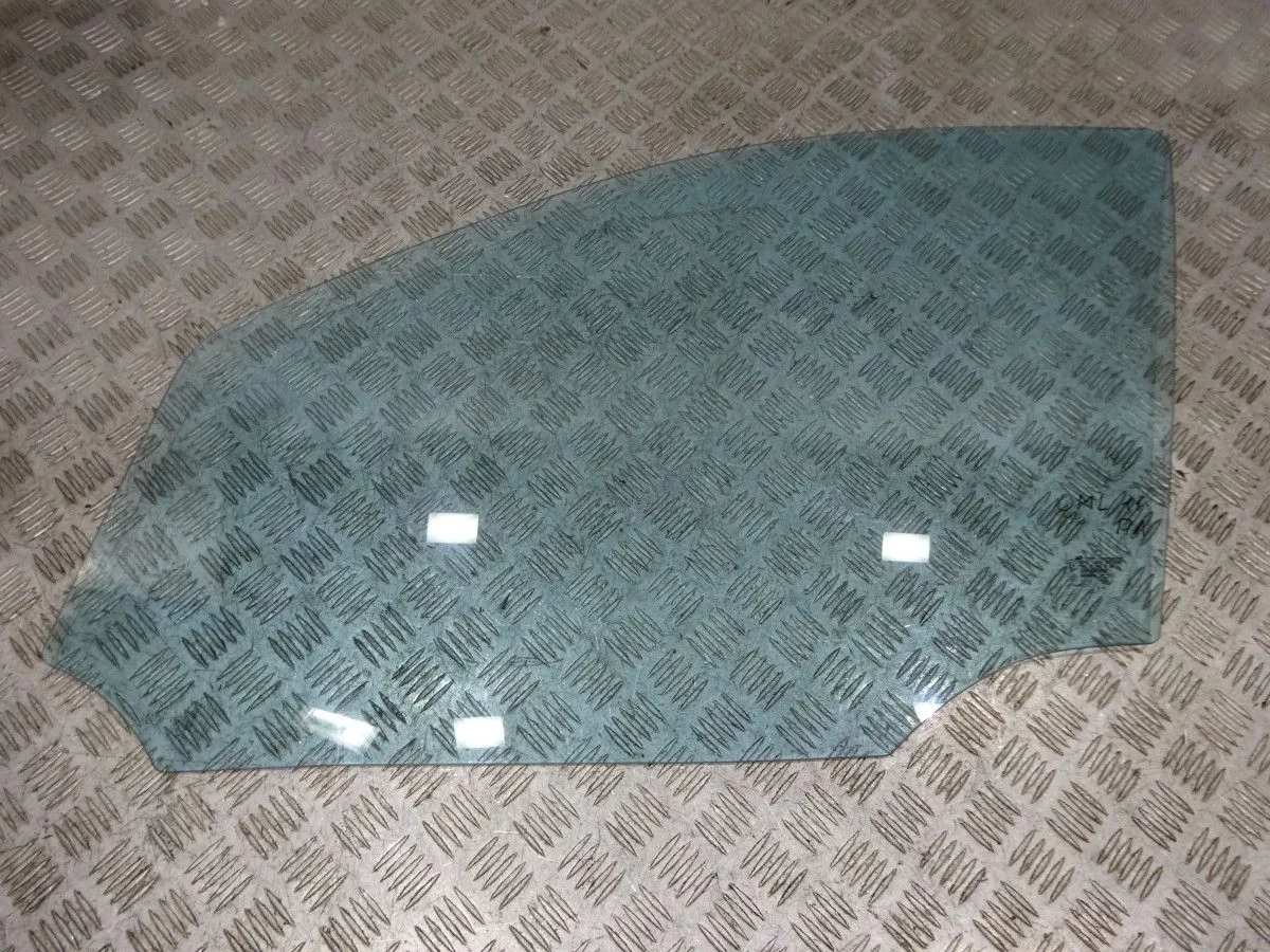 Стекло двери передней левой Mercedes-Benz M-класс W164 (2005—2008)