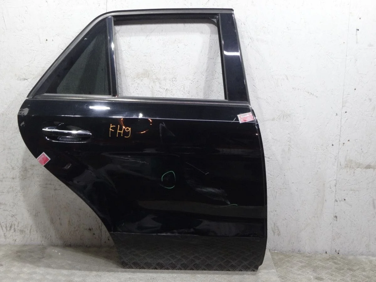 Дверь задняя правая Mercedes-Benz GLE-класс W166 (2015—2018)