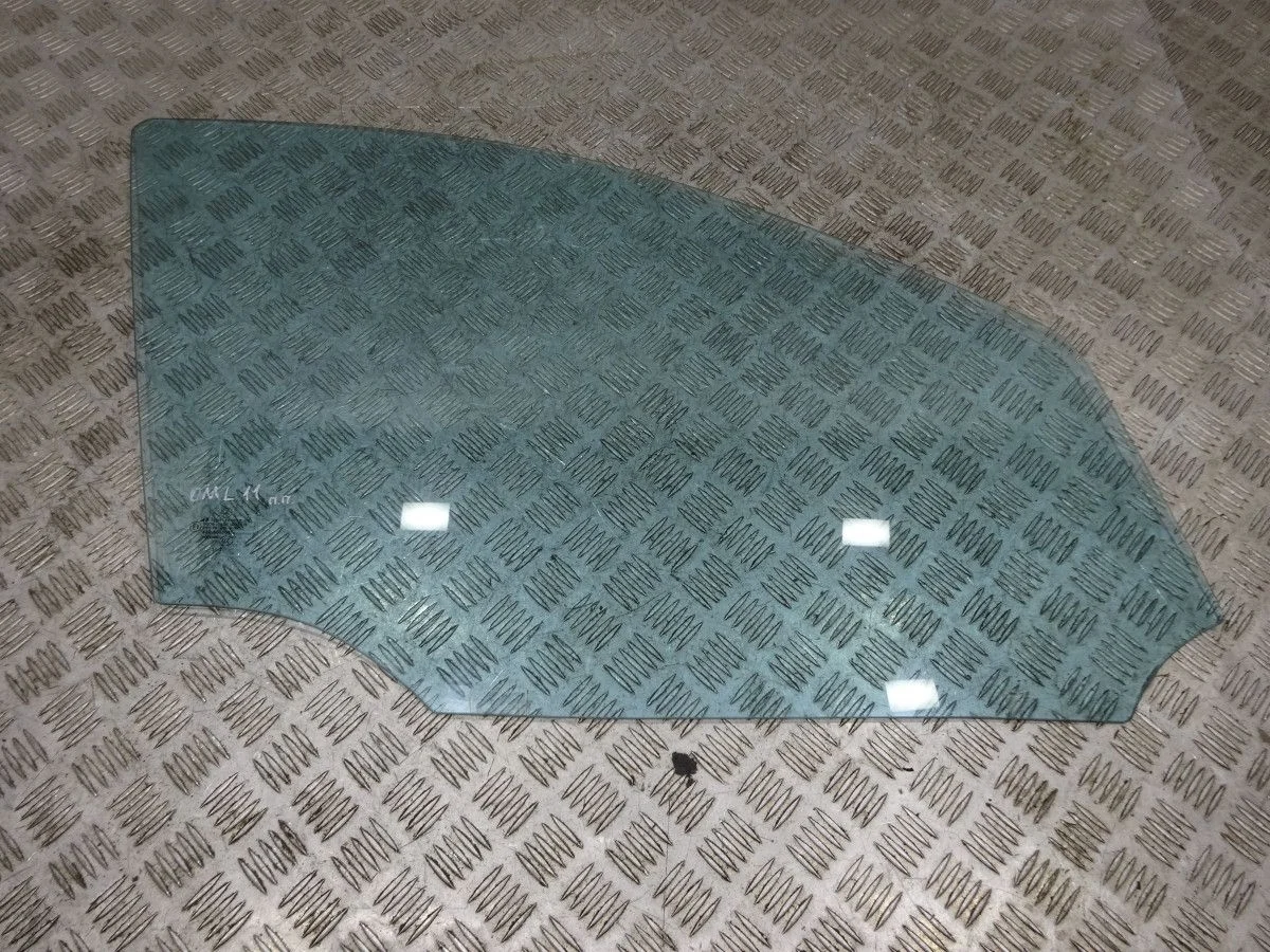 Стекло двери передней правой Mercedes-Benz M-класс W164 (2005—2008)