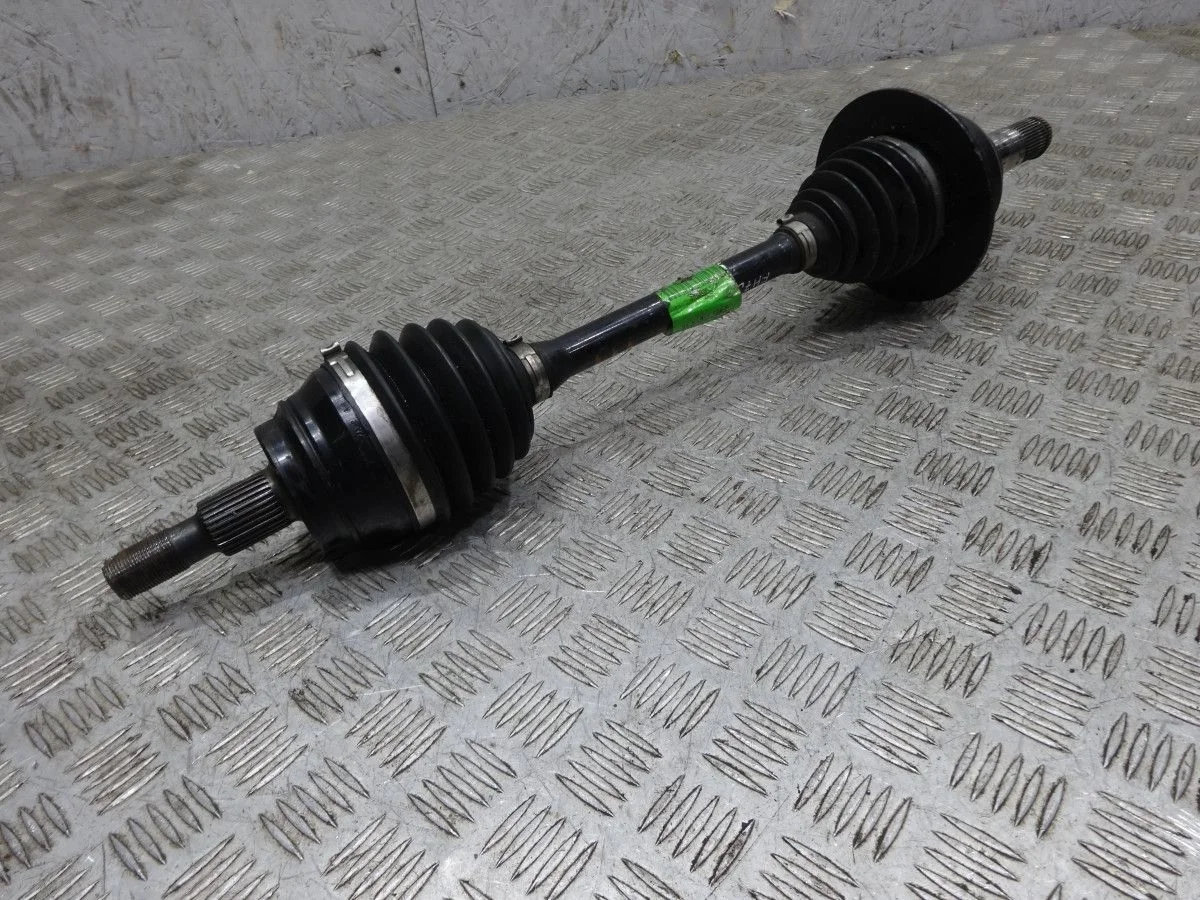 Полуось передняя левая Mercedes-Benz GL-класс X166 (2012—2016)