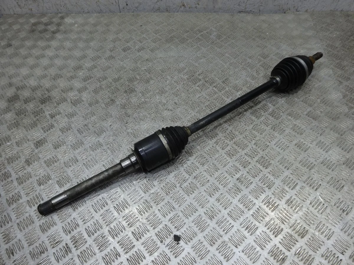 Полуось передняя правая Mercedes-Benz GL-класс X166 (2012—2016)