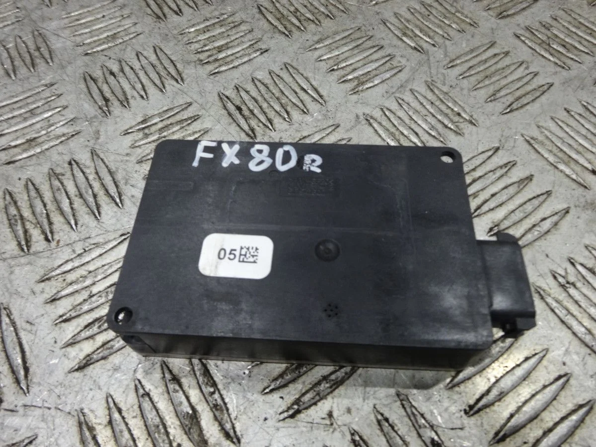 Радар круиз контроля Mercedes-Benz GLK-класс X204 рестайлинг (2012—2015)