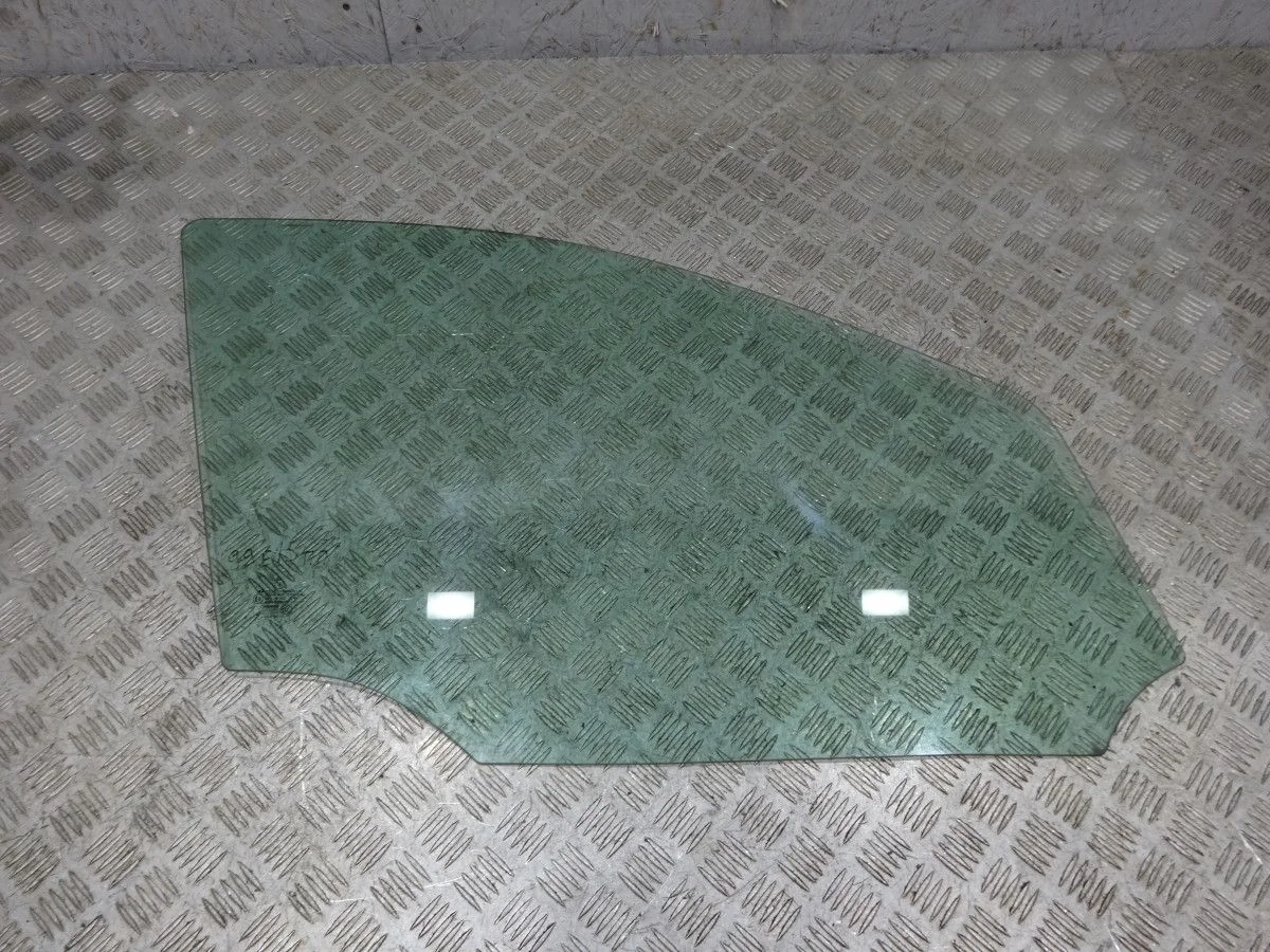 Стекло двери передней правой Mercedes-Benz M-класс W164 (2005—2008)