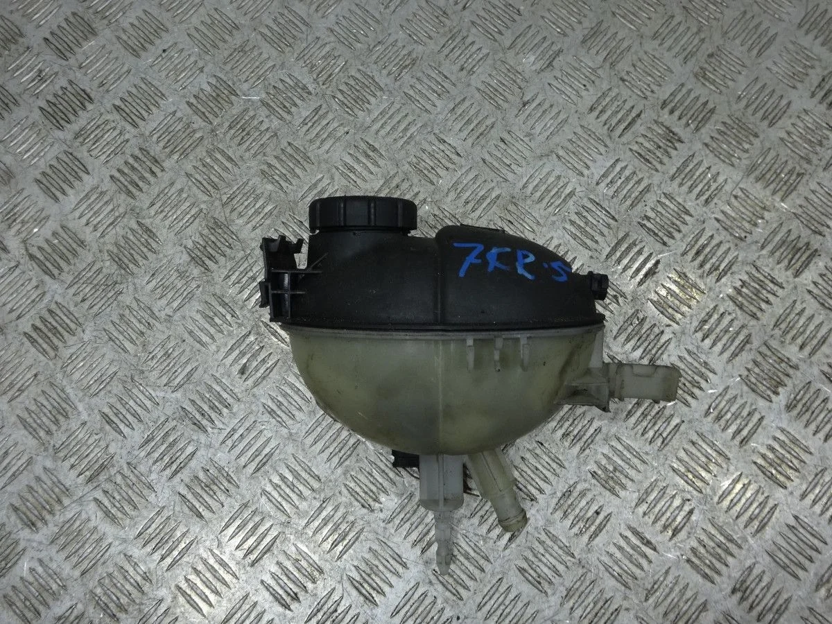 Бачок расширительный топливной системы Mercedes-Benz E-класс W212/S212/C207/A207 (2009—2013)