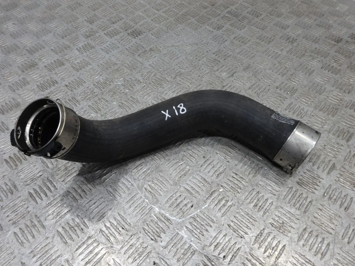 Патрубок интеркулера Mercedes-Benz GLS-класс X166 (2015—2019)