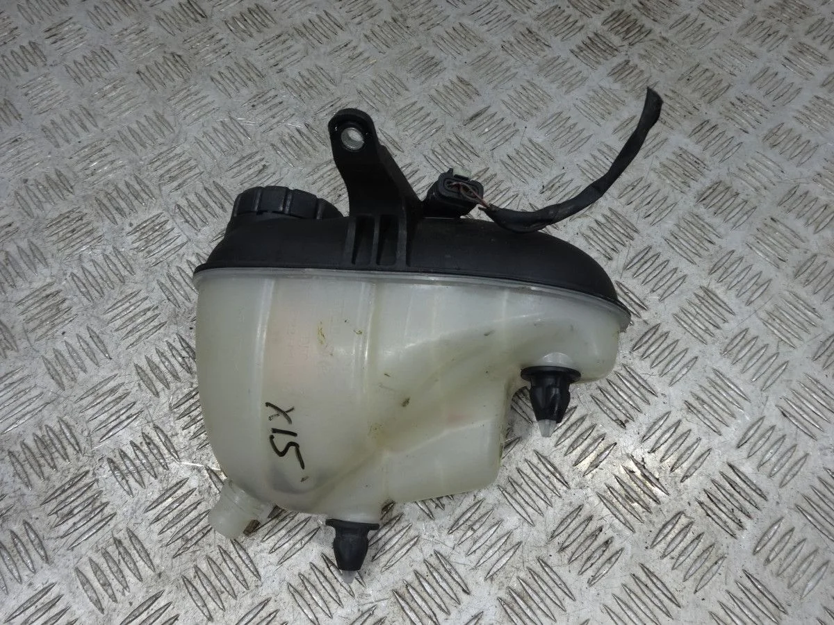 Бачок расширительный Mercedes-Benz S-класс W222/C217/A217 (2013—2017)