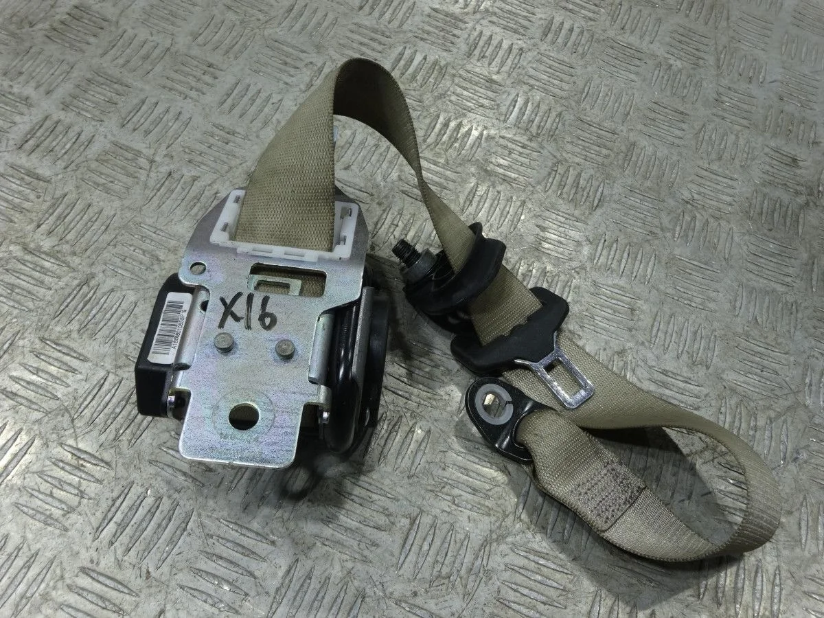 Ремень безопасности с пиропатроном Mercedes-Benz GL-класс X166 (2012—2016)