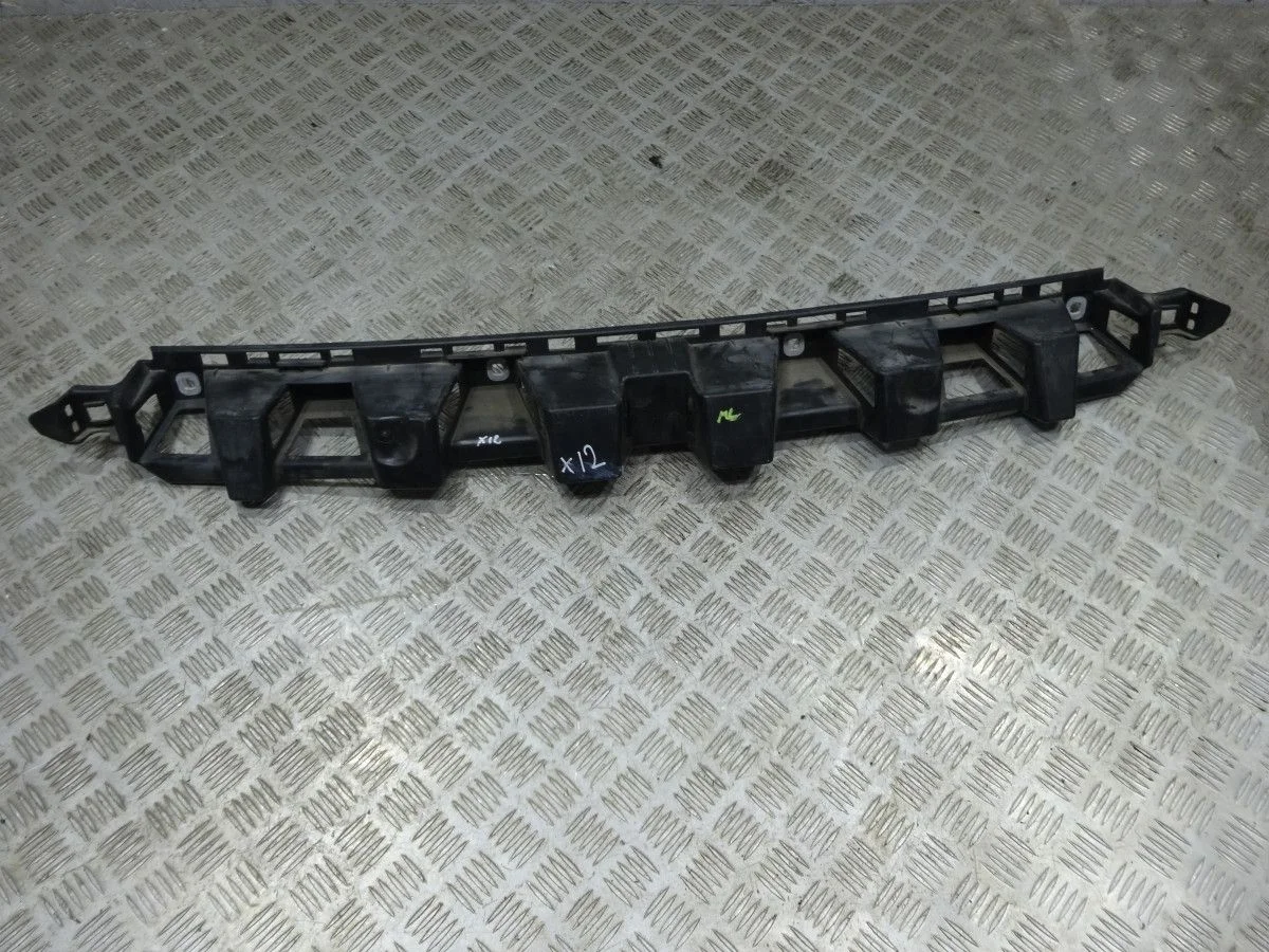 Кронштейн заднего бампера Mercedes-Benz M-класс W166 (2011—2015)