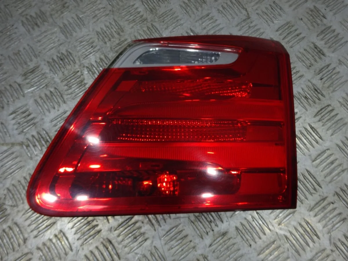 Фонарь задний внутренний правый Mercedes-Benz GL-класс X166 (2012—2016)