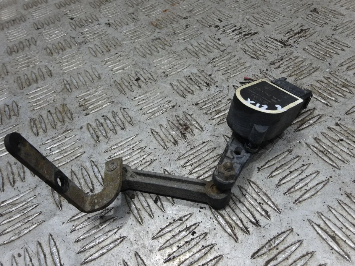 Датчик уровня пола Mercedes-Benz M-класс W166 (2011—2015)