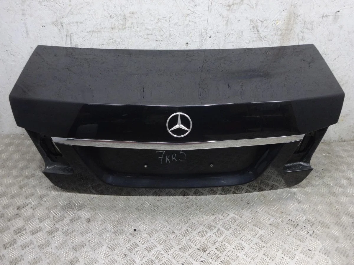 Крышка багажника Mercedes-Benz E-класс W212/S212/C207/A207 (2009—2013)