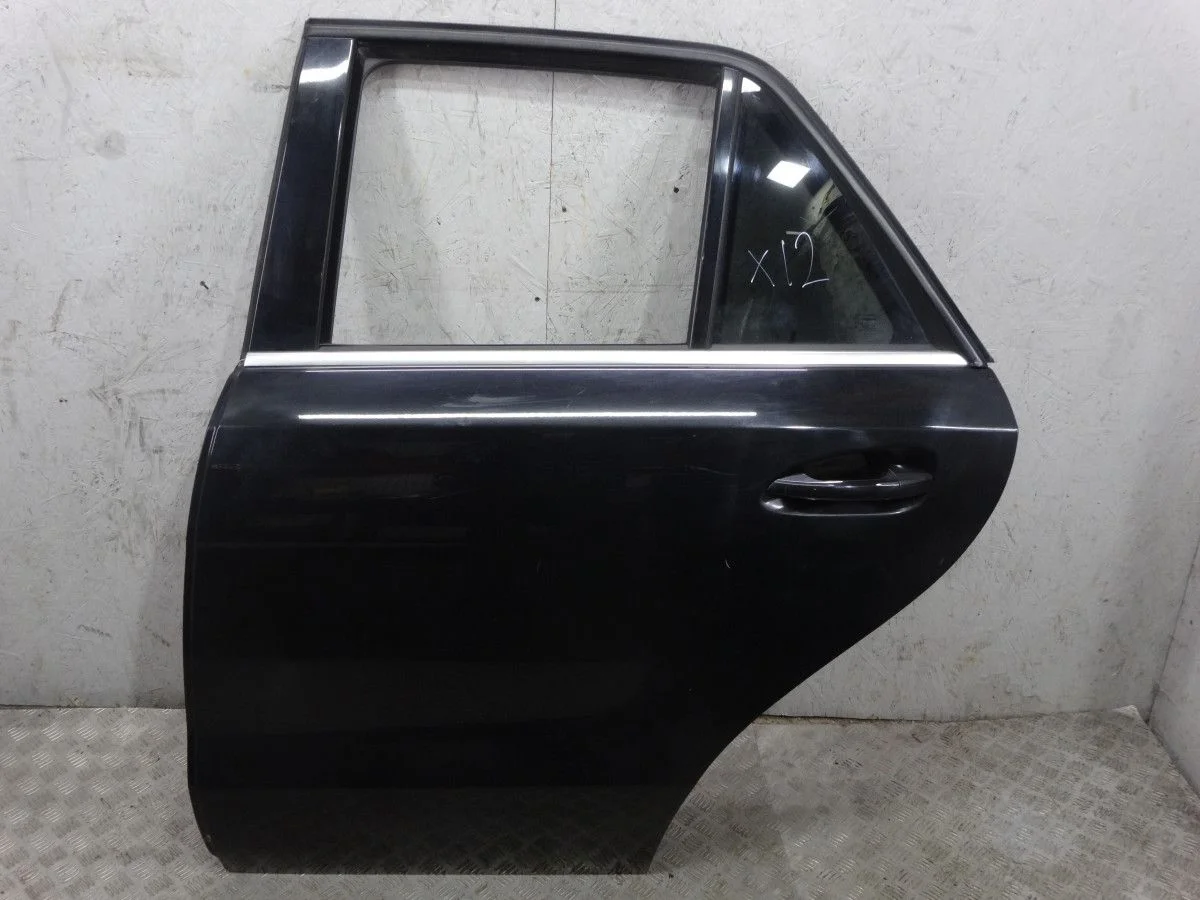 Дверь задняя левая Mercedes-Benz M-класс W166 (2011—2015)