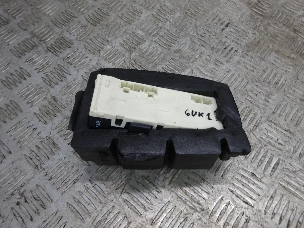 Блок электронный Mercedes-Benz M-класс W164 рестайлинг (2008—2011)