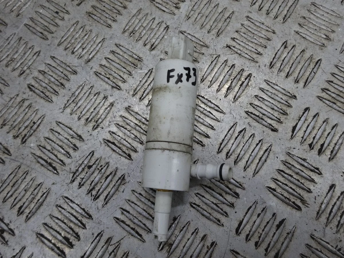 Насос омывателя фар Mercedes-Benz GL-класс X164 (2006—2009)