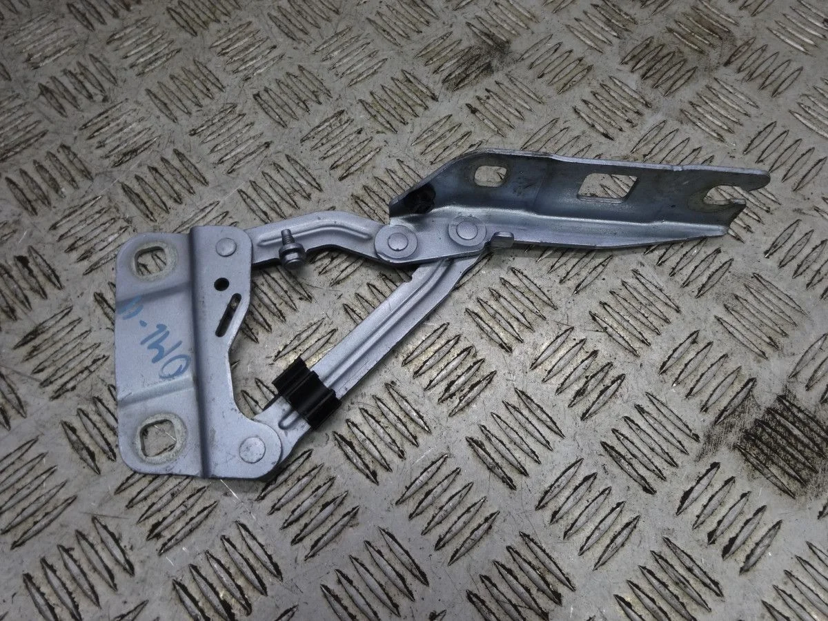 Петля капота левая Mercedes-Benz M-класс W164 (2005—2008)