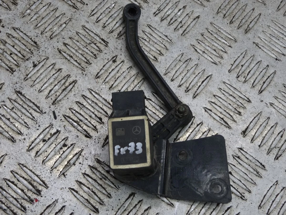 Датчик уровня пола Mercedes-Benz GL-класс X164 (2006—2009)