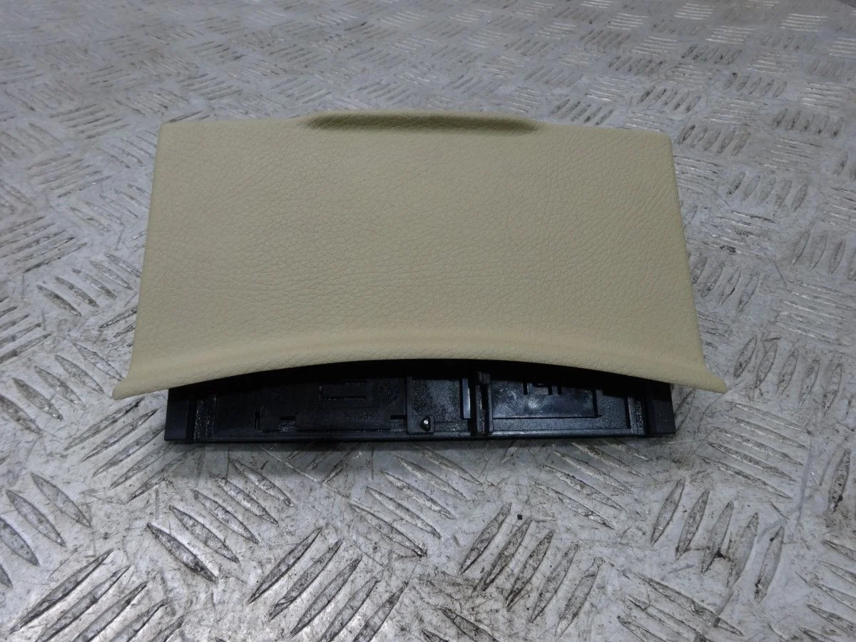 Пепельница передняя Mercedes-Benz S-класс W221 (2005—2009)