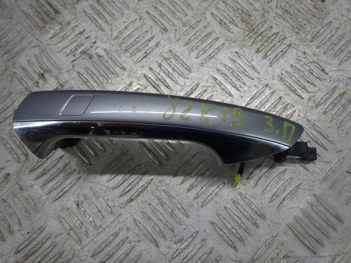 Ручка двери наружная правая Mercedes-Benz GLS-класс X166 (2015—2019)